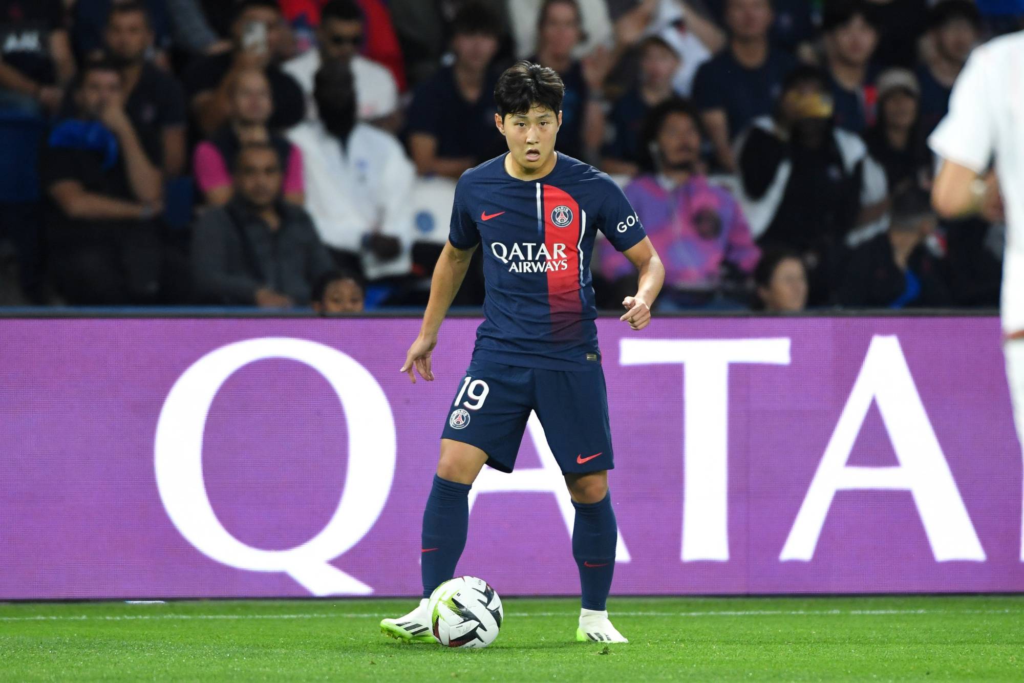 Football Lebanon - سان جيرمان يخسر لي-كانغ إن