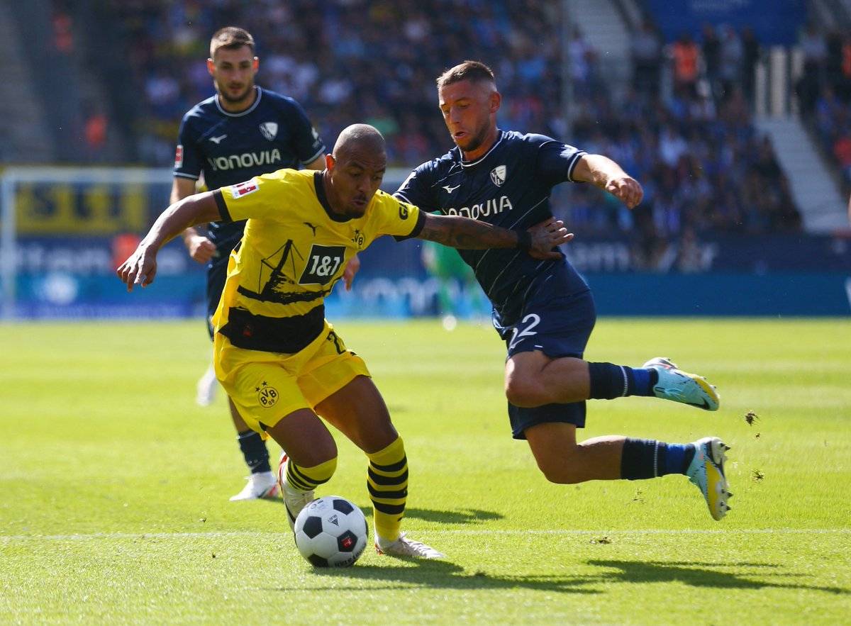 Football Lebanon - دورتموند يتعثر وليفركوزن يكتسح مونشنغلادباخ