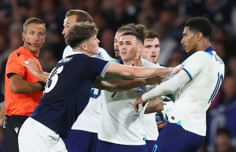 Football Lebanon - ساوثغيت يدافع عن ماغواير... والسياسية تنقل خلافتاها إلى مباراة اسكتلندا وإنكلترا