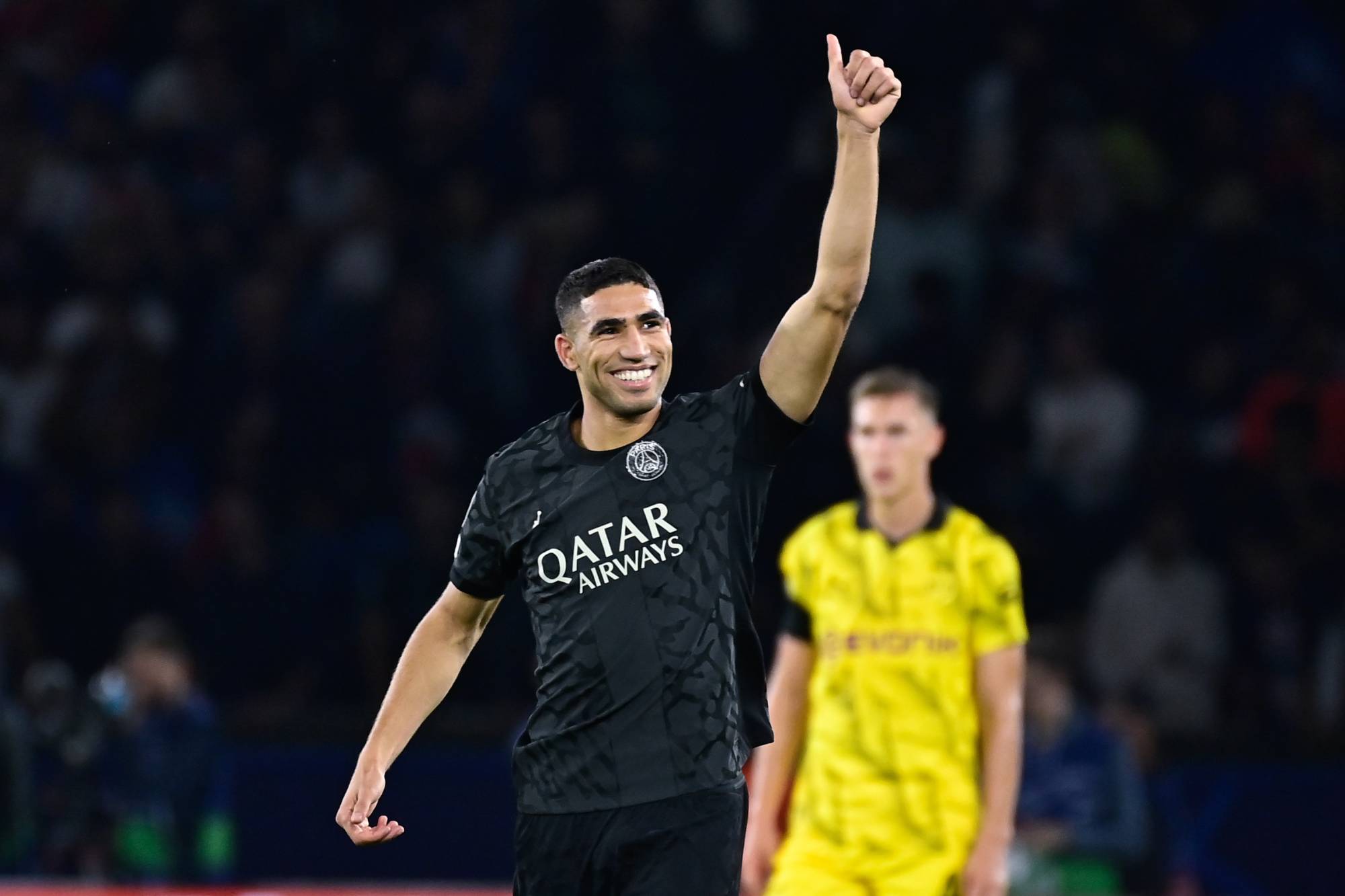 Football Lebanon - باريس سان جيرمان يصدم دورتموند... وميلان يتعثر بنيوكاسل