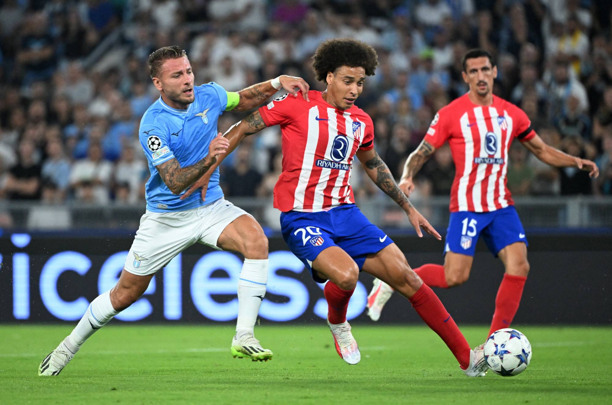 Football Lebanon - حارس لاتسيو يسجّل التعادل وبطاقتَين حمراوَين وهزيمة لسلتيك