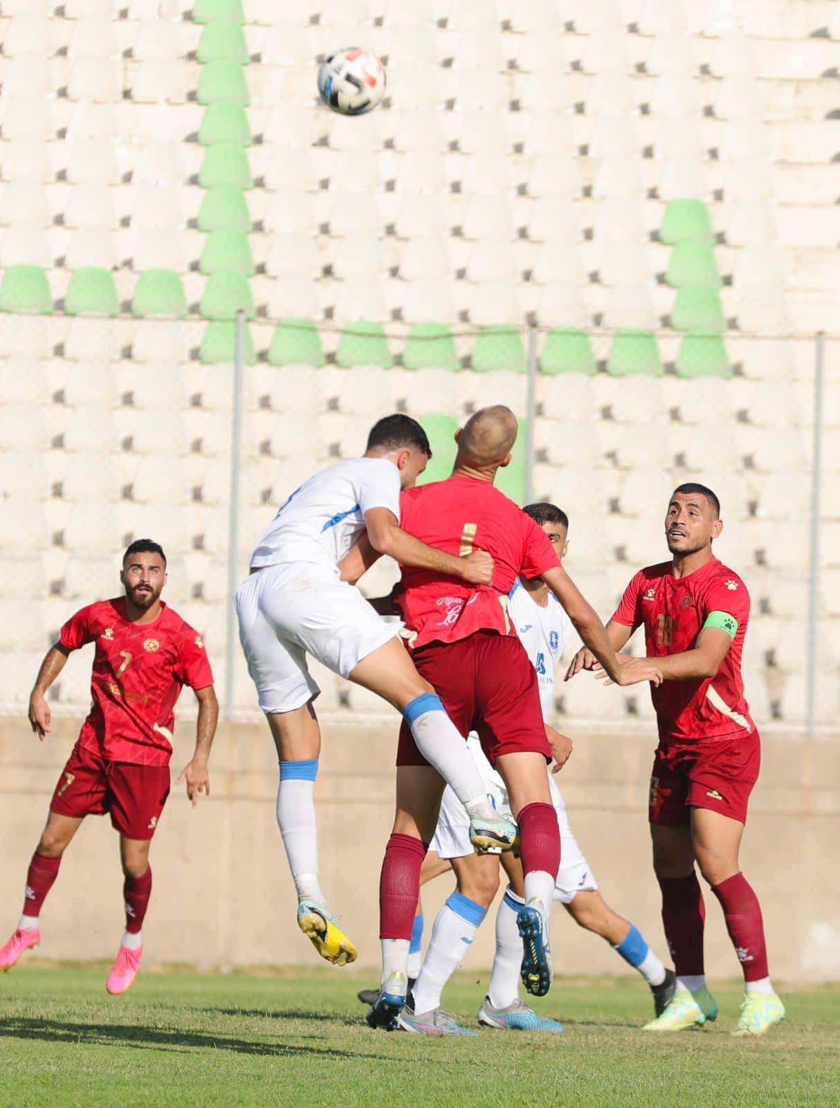 Football Lebanon - تعادل النجمة والراسينغ بنتيجة 1-1