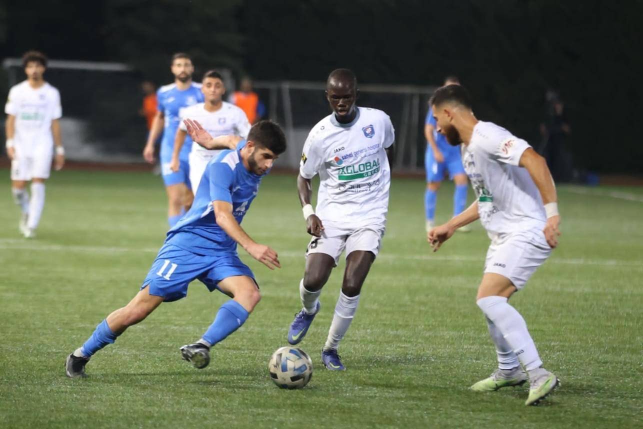 Football Lebanon - فوز شباب الساحل على الراسينغ على ملعب مجمع فؤاد شهاب