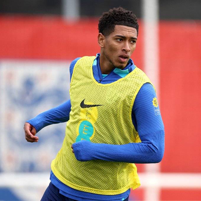 Football Lebanon - إصابة بيلينغهام وكولويل مع إنكلترا