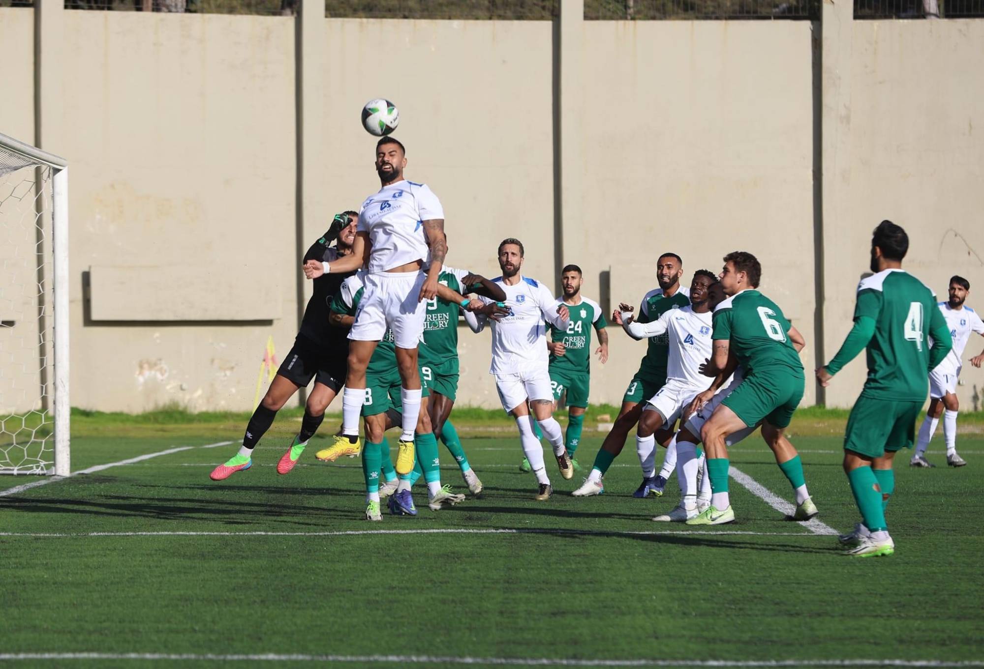 Football Lebanon - تعادل الراسينغ والأنصار على ملعب بحمدون البلدي