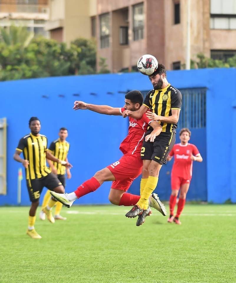 Football Lebanon - فوز البرج على التضامن صور في الجولة الحادية عشرة على ملعب الصفاء