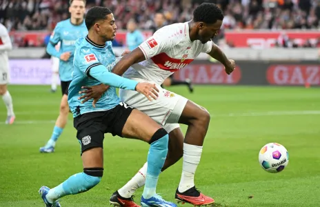 Football Lebanon - شتوتغارت يعرقل ليفركوزن ويبقيه متصدّراً