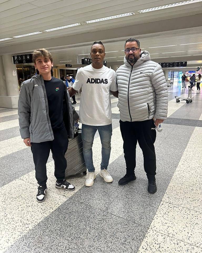 Football Lebanon - نادي شباب الساحل يتعاقد مع مهاجم العهد السابق صامود قادري