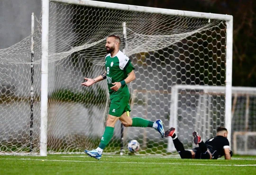 Football Lebanon - فوز الأنصار على حساب الراسينغ ضمن سداسية الاندية الأوائل