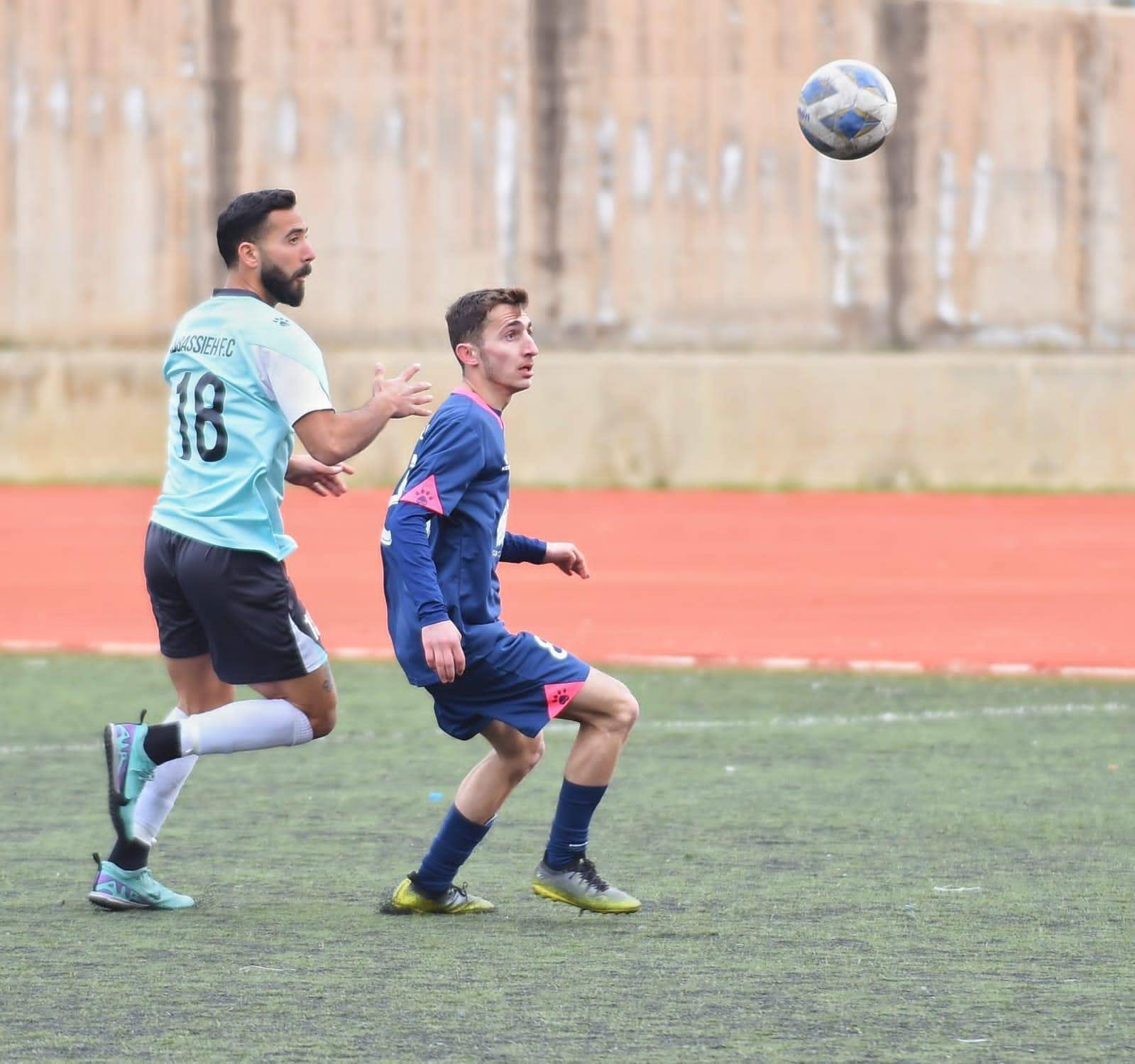 Football Lebanon - تجمع شباب بعلبك يرافق الرياضي العباسية إلى دوري الدرجة الأولى