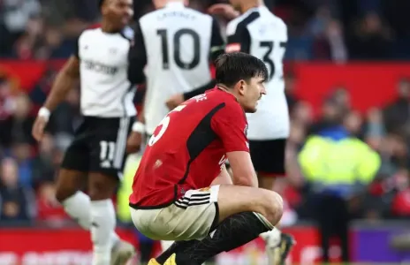 Football Lebanon - سقوط قاسٍ لمانشستر يونايتد... وأستون فيلا وصيفاً