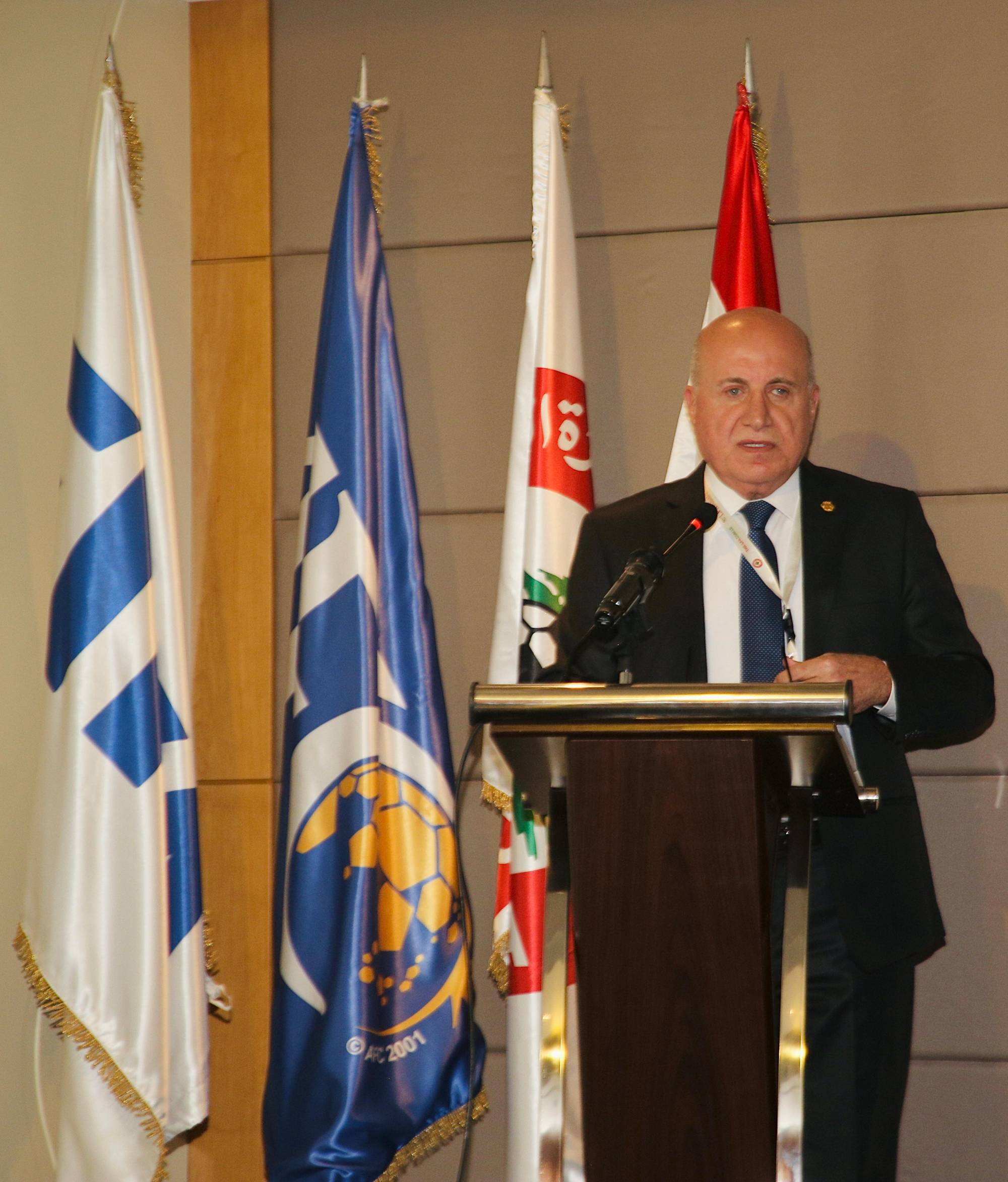 Football Lebanon - حيدر يشارك عائلة كرة القدم اللبنانية هموم اللعبة والنواحي المضيئة فيها