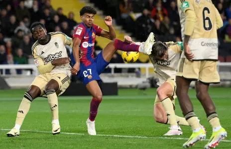 Football Lebanon - ليفربول للثأر من يونايتد... وأتليتيكو لعرقلة برشلونة