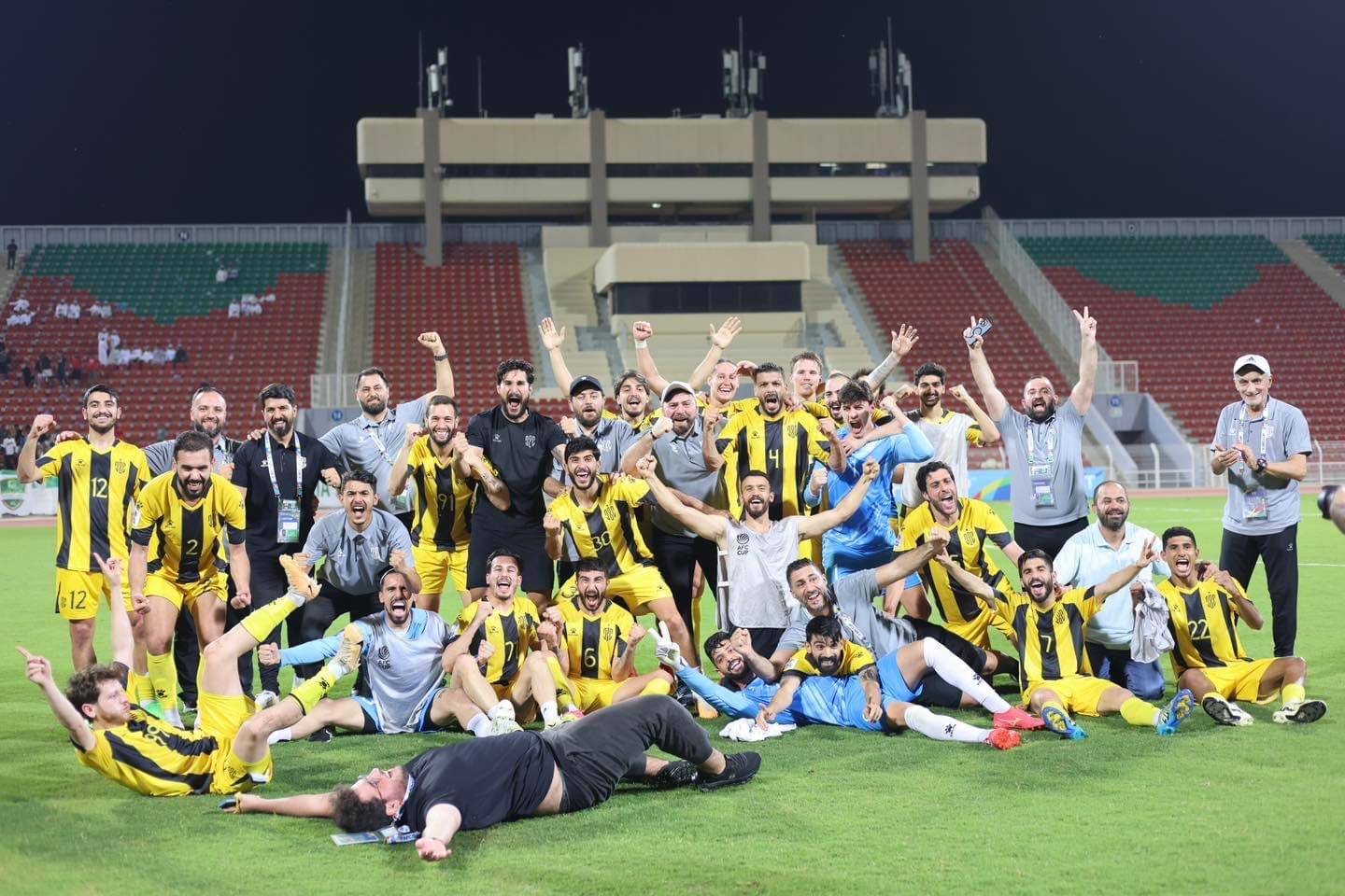 Football Lebanon - سيّد الكرة اللبنانية الأصفر الى نهائي بطولة كأس الإتحاد الآسيوي