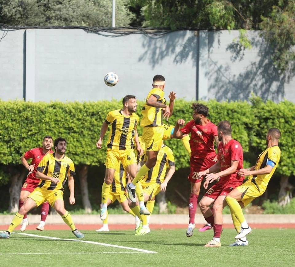 Football Lebanon - حسن المهنى يقود النجمة لصدارة الدوري مجدداً بهدف الفوز في شباك العهد