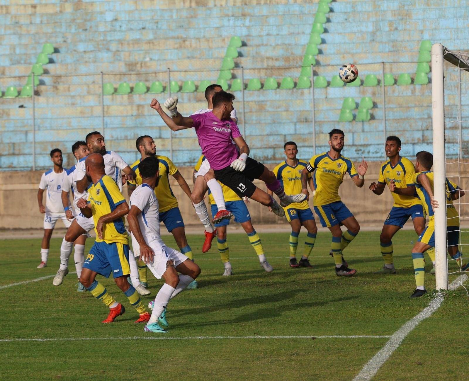 Football Lebanon - الراسينغ يعادل الصفاء في الوقت القاتل