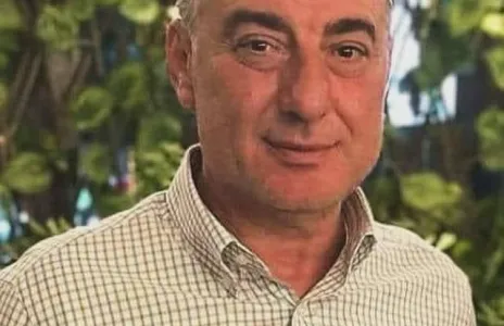 Football Lebanon - ‎رئيس يهجر اللعبة