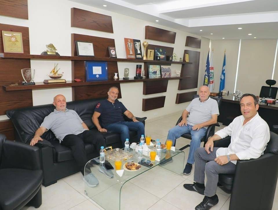 Football Lebanon - رسمياً لا جمهور في الديربي