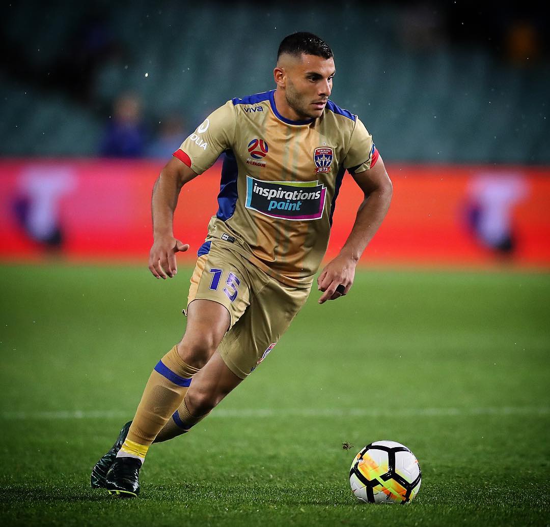 Football Lebanon - التقرير الأسبوعي للمحترفين