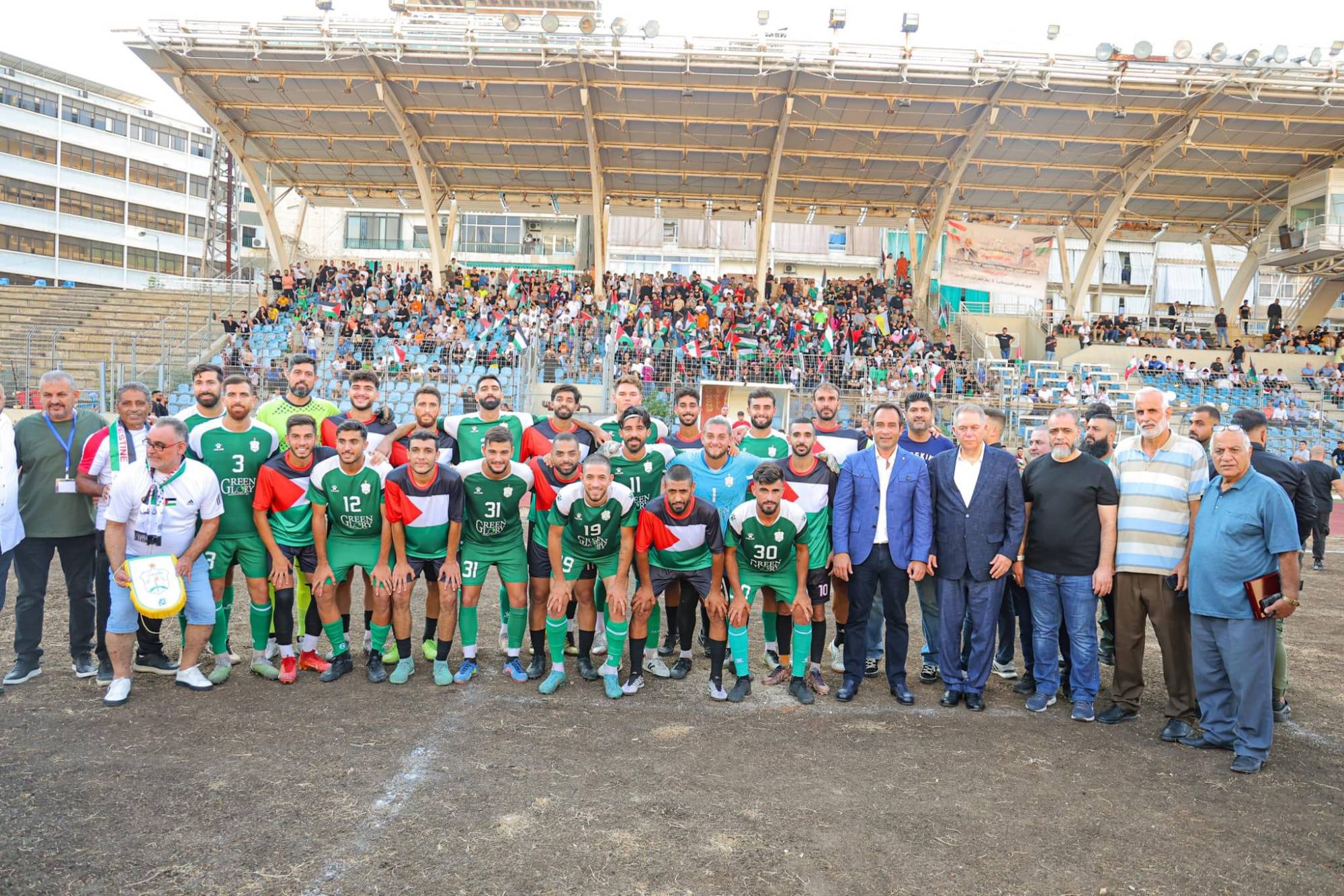 Football Lebanon - ‎ تكريمي للشهداء القادة ومباراة ودية بين الأنصار ومنتخب العودة