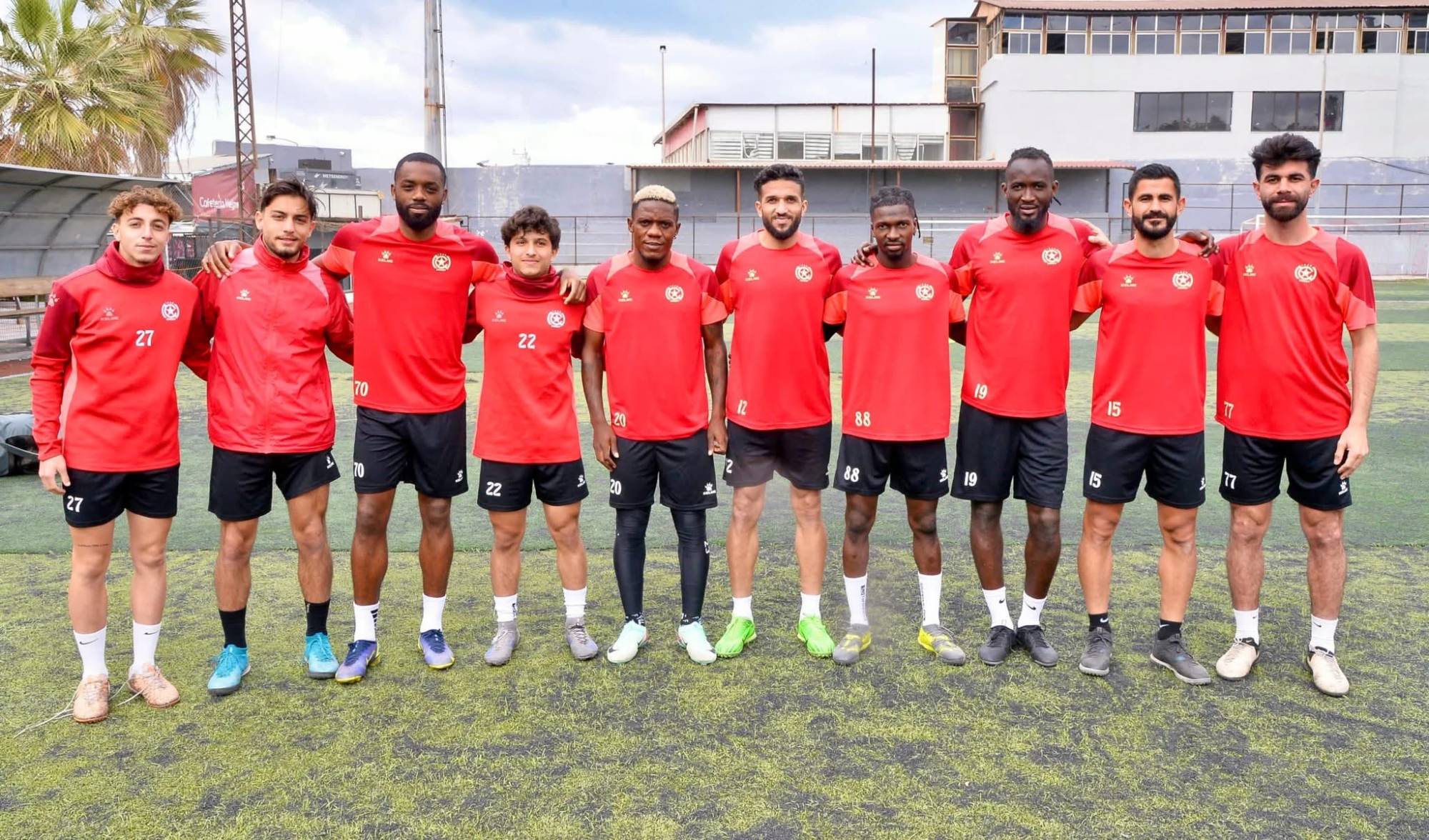 Football Lebanon - التعزيزات النبيذية