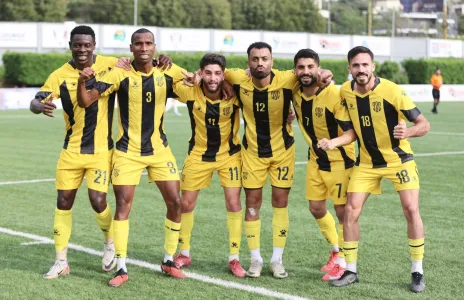 Football Lebanon - الأصفر يتألق ويفوز على الأنصار بهدفين نظيفين