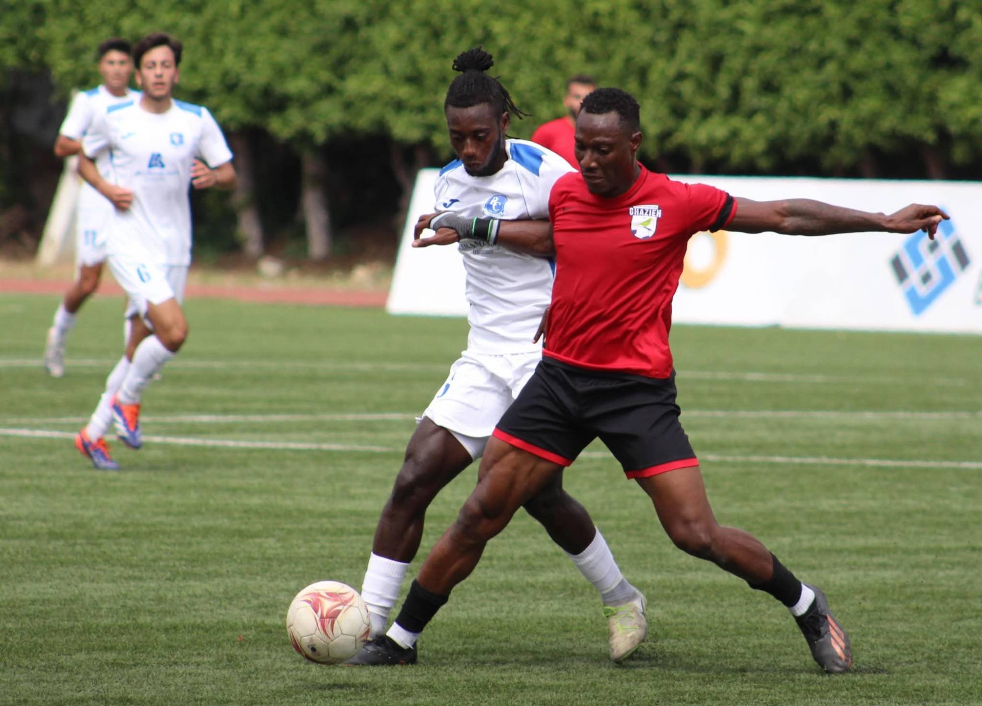Football Lebanon - فوز الراسينغ على الشباب الغازية في الجولة السادسة من التصفية النهائية لأواخر الدوري اللبناني