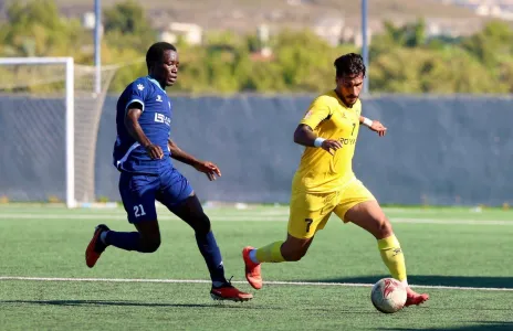 Football Lebanon - قائد البرج حسن خريس يسجل هدف الفوز على الرياضي العباسية