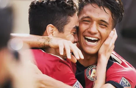 Football Lebanon - لاعب ريال مدريد ومانشستر يونايتد مدرباً لفريق اللبناني يميل أسعد