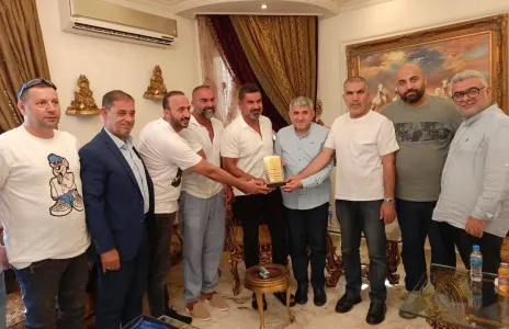 Football Lebanon - العهد يقدم التهنئة الى إدارة نادي جويا