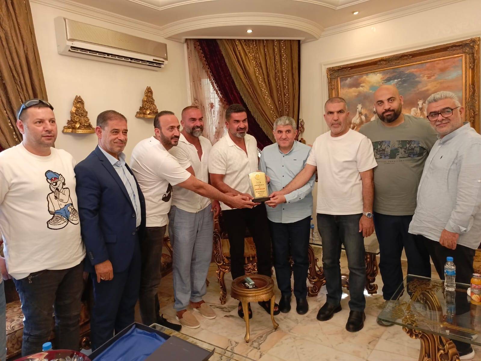 Football Lebanon - العهد يقدم التهنئة الى إدارة نادي جويا