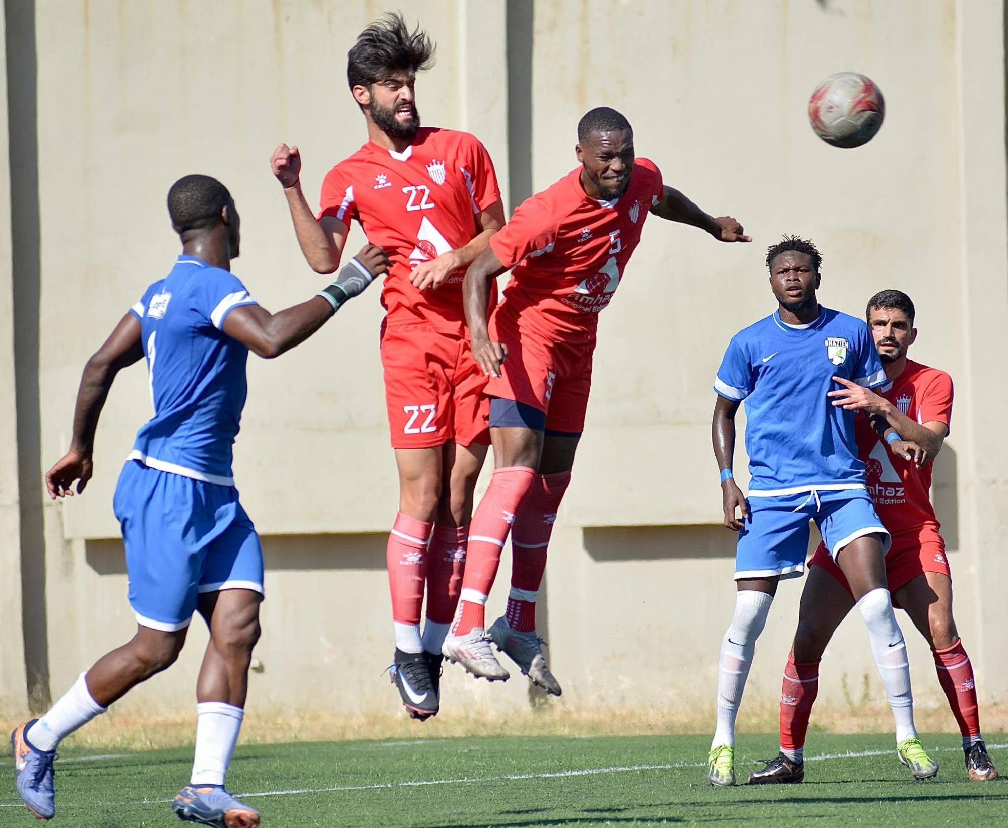 Football Lebanon - فوز تجمع شباب بعلبك على الشباب الغازية في الجولة 12 من التصفية النهائية لأواخر الدوري اللبناني