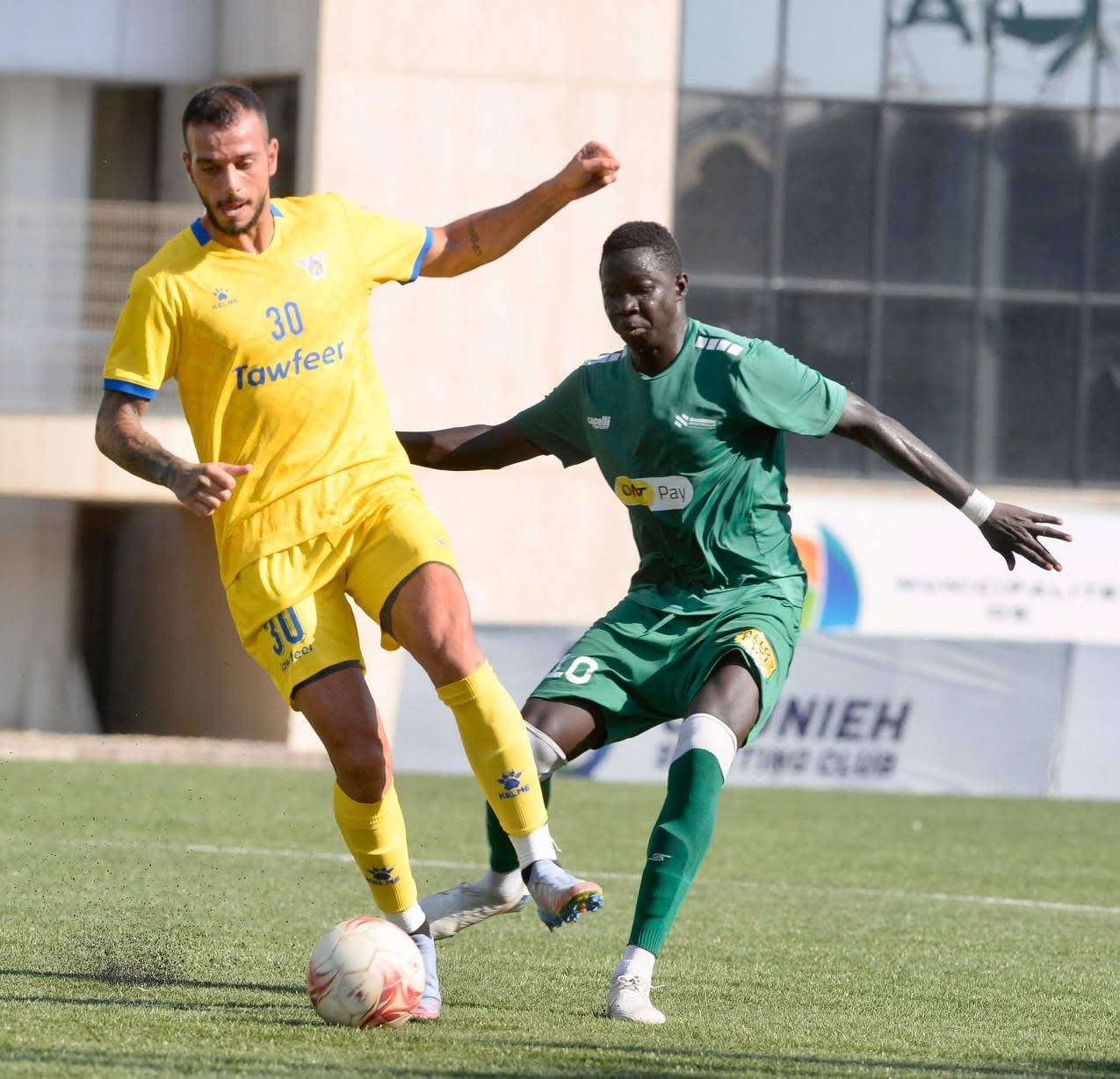 Football Lebanon - ‎الصفاء يحقق فوز صعب على الحكمة في الوقت القاتل