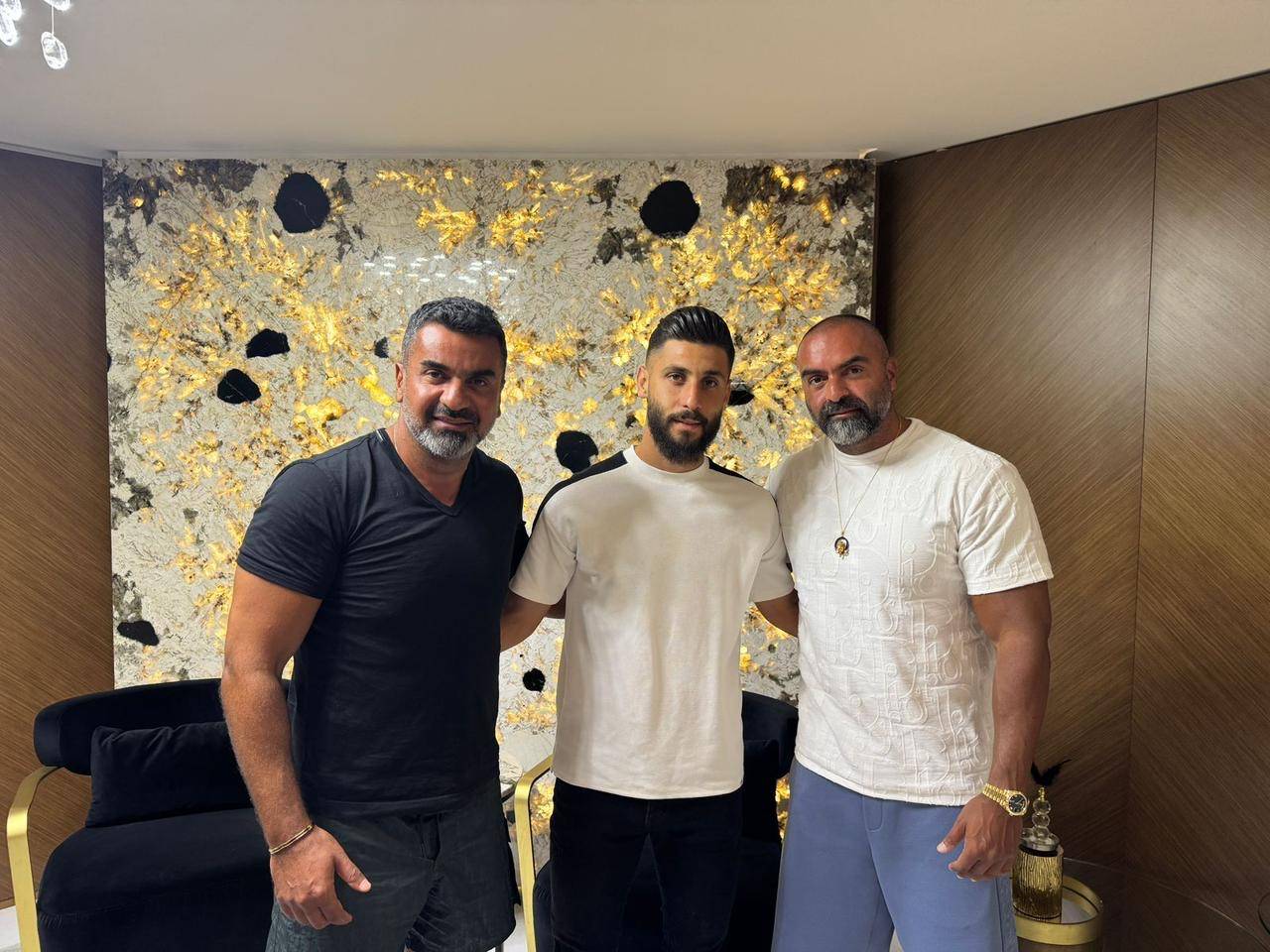 Football Lebanon - صفقة جديدة تحط في نادي جويا الرياضي