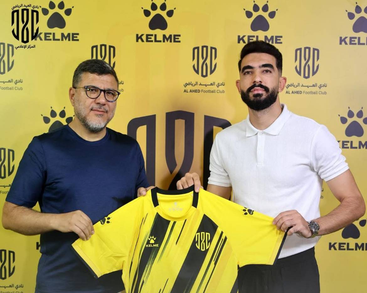 Football Lebanon - العهد يضم التونسي محمد عزيز بن محمد ليُكمل عقد أجانبه للموسم الجديد