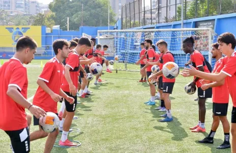 Football Lebanon - يستضيف الرياضي العباسية النجمة غداً