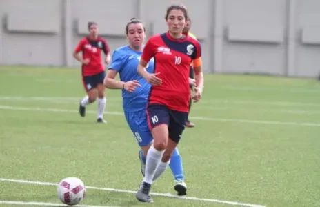 Football Lebanon - زوق مصبح على بعد خطوة من لقب بطولة السيدات