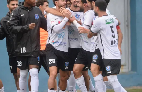 Football Lebanon - حسن سلامة يقود الساحل للفوز على البرج