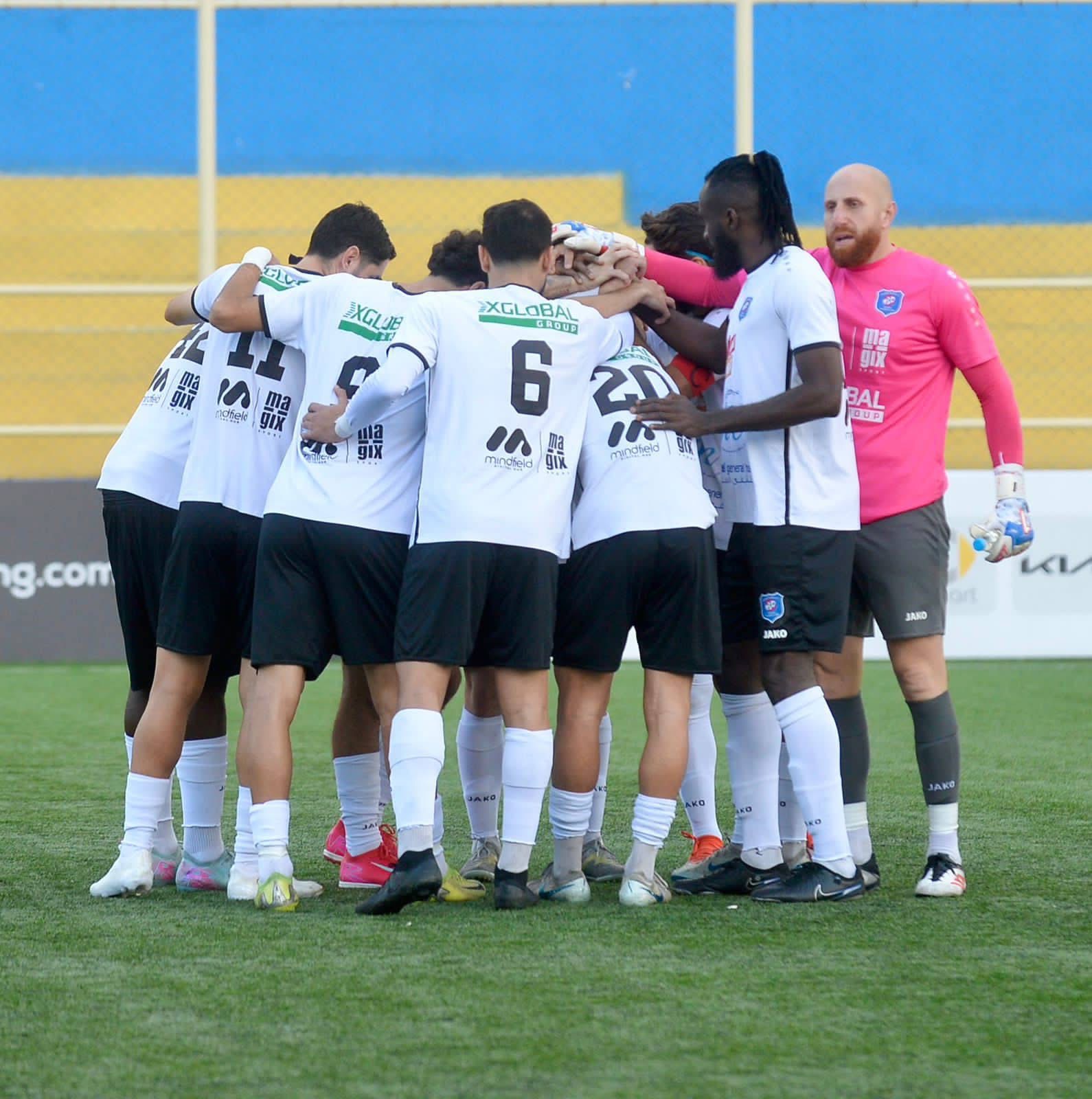 Football Lebanon - الأزرق يبدع رغم كل شيء