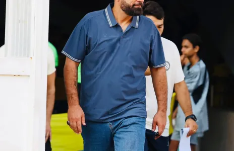 Football Lebanon - أونيكا يقدم إستقالته رسمياً