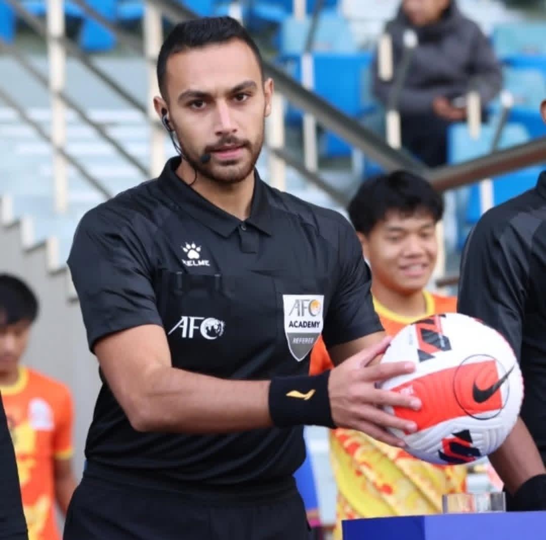 Football Lebanon - وائل حيدر حكم دولي جديد حصل على الشارة الدولية