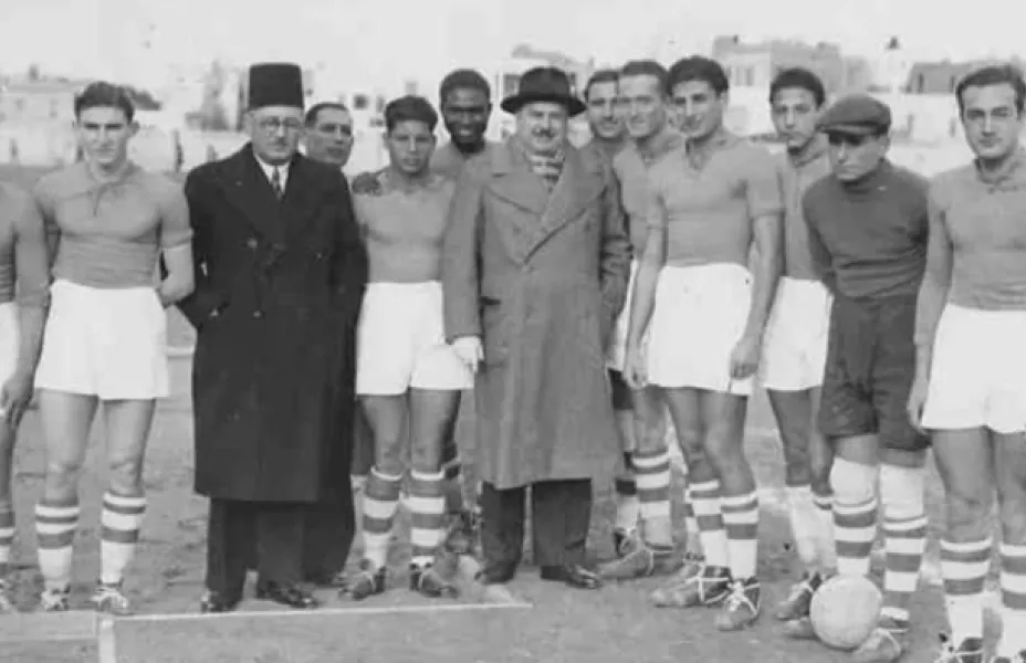 Football Lebanon - صورة نادرة من عام 1937 توثّق إحدى أقدم مباريات منتخب بيروت في تاريخ كرة القدم اللبنانية