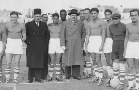 Football Lebanon - صورة نادرة من عام 1937 توثّق إحدى أقدم مباريات منتخب بيروت في تاريخ كرة القدم اللبنانية