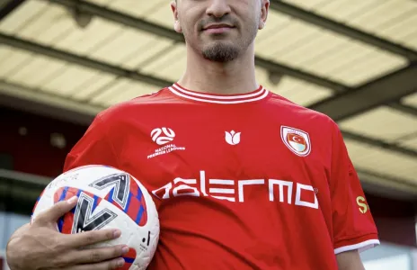 Football Lebanon - هيوم سيتي يضمّ الدولي اللبناني خضر قدّور