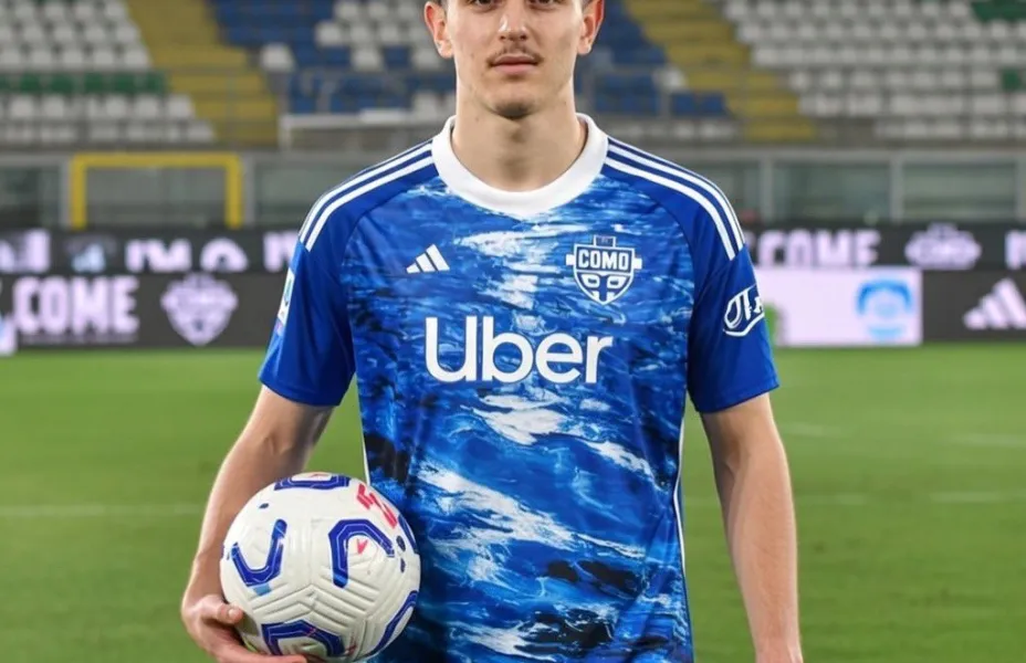 Football Lebanon - نادي كومو الإيطالي يتعاقد مع النجم السويدي اللبناني أدريان لحدو