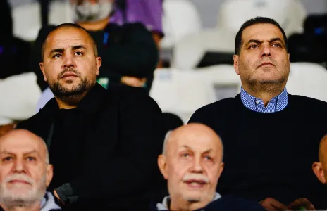 Football Lebanon - بوقرة حاضر في قمة الصفاء والأنصار