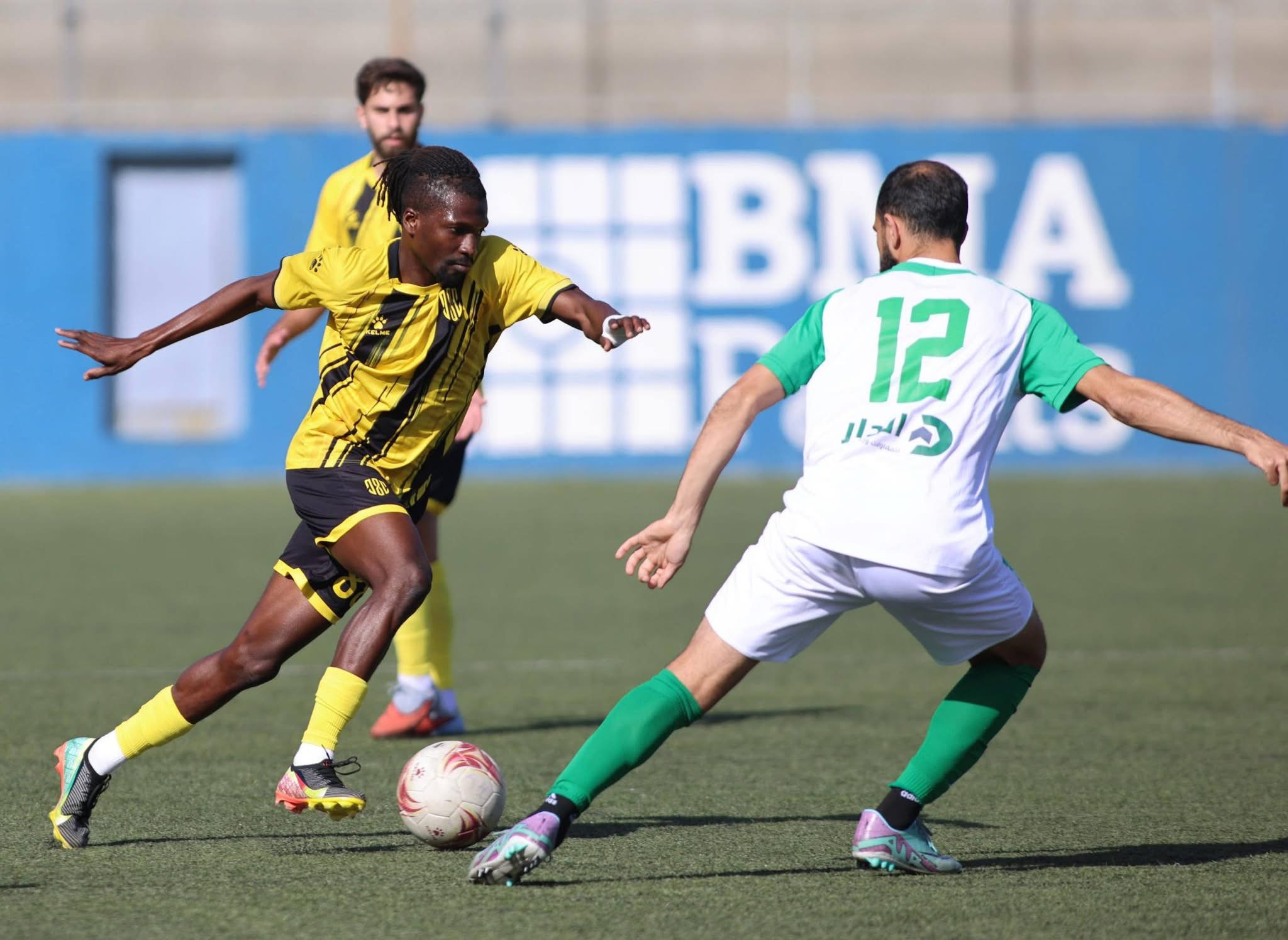 Football Lebanon - التعادل السلبي يحسم لقاء العهد والتضامن صور