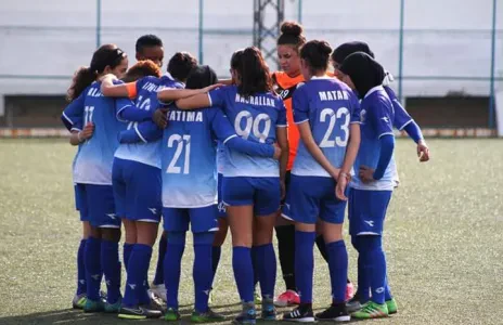 Football Lebanon - الزوق يتوّجن بلقبهنّ الأوّل في الدوري