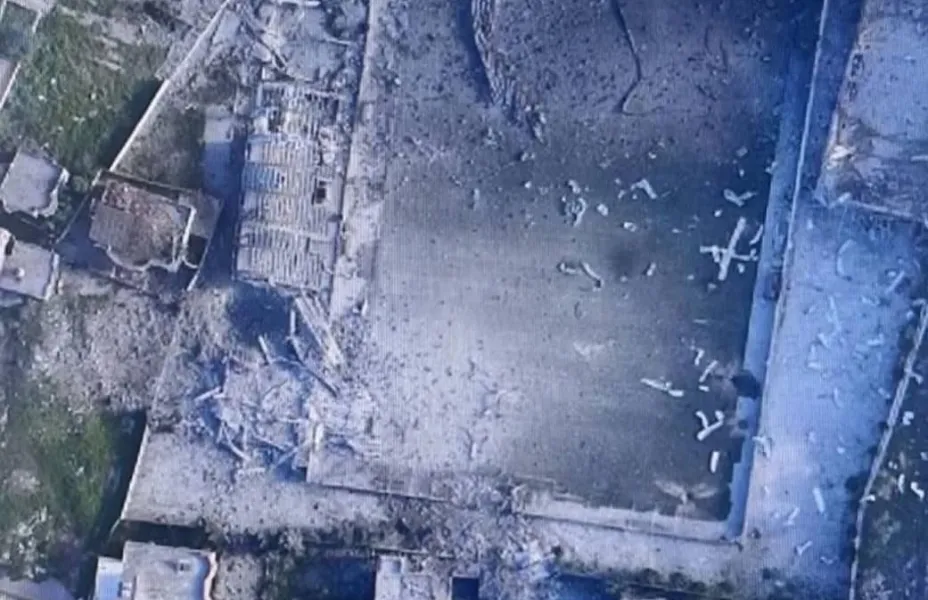 Football Lebanon - العدو الصهيوني يدمر ملعب بنت جبيل