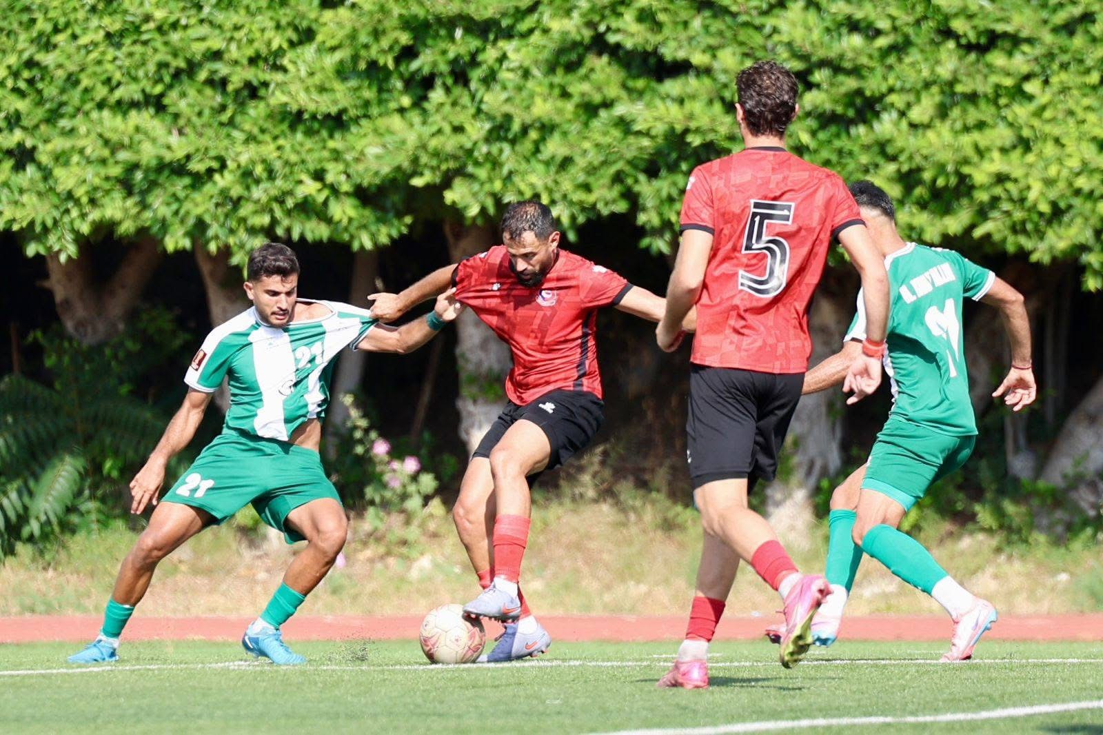 Football Lebanon - ثلاثية نظيفة للأنصار في شباك التضامن صور